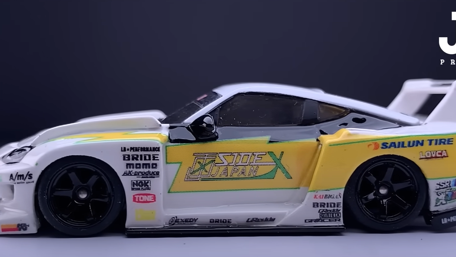 This Custom Hot Wheels Nissan Z Super Silhouette Build Is Our Kind Of ASMR